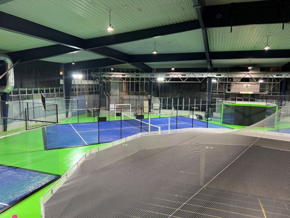 &copy; Urban Padel Lausanne
